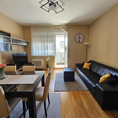 Cozy Zára